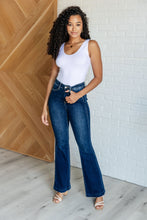 Load image into Gallery viewer, Mavis High Rise Side Seam Detail Flare Jeans