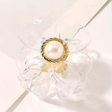 Load image into Gallery viewer, Flower Hair Clip With Pearl