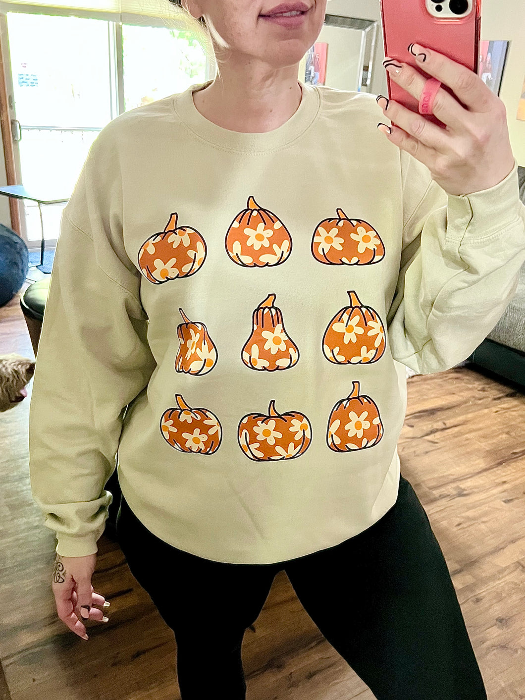 Daisy Pumpkin Graphic Sweatshirt