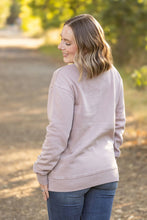 Load image into Gallery viewer, Vintage Wash Pocket Pullover by Michelle Mae (1X) Blush Pebble