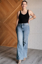 Load image into Gallery viewer, Melia High Rise Side Seam Detail Wide Leg Jeans