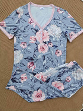 Load image into Gallery viewer, Capri &amp; Short Sleeve PJ’s (Floral)