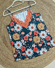 Load image into Gallery viewer, Lace V neck Tank Top (Orange Floral)