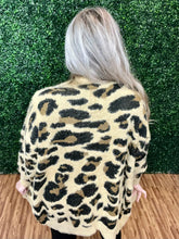 Load image into Gallery viewer, Leopard fuzzy Cardigan